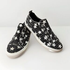 Corkys Womens Size 6 Babalu‎ Frayed Black Canvas White Stars Laceless Sneakers
